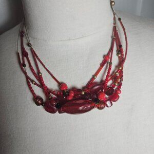 CHICO'S NECKLACE, RED BEADS